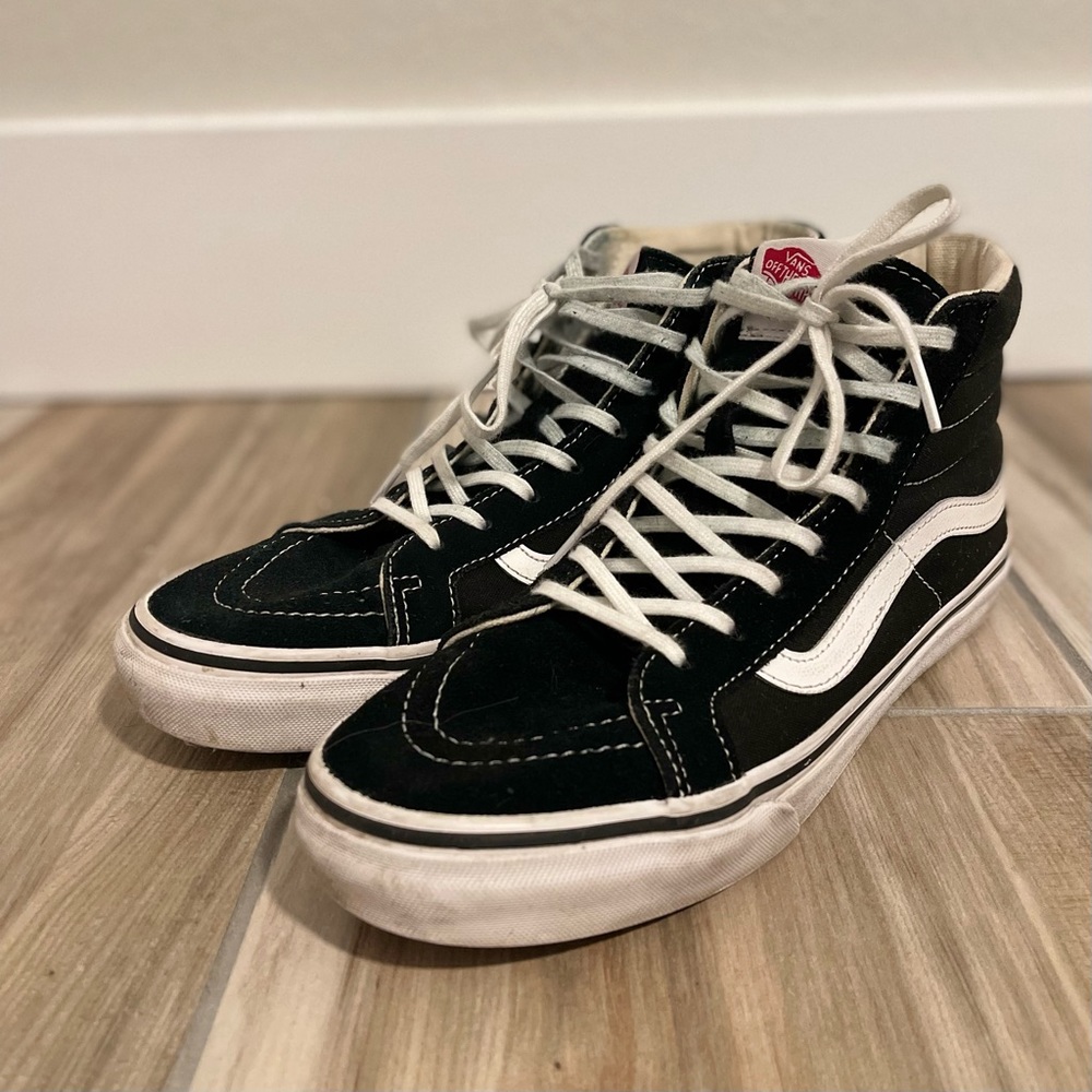 Womens 9 Vans Sk8-hi Classics